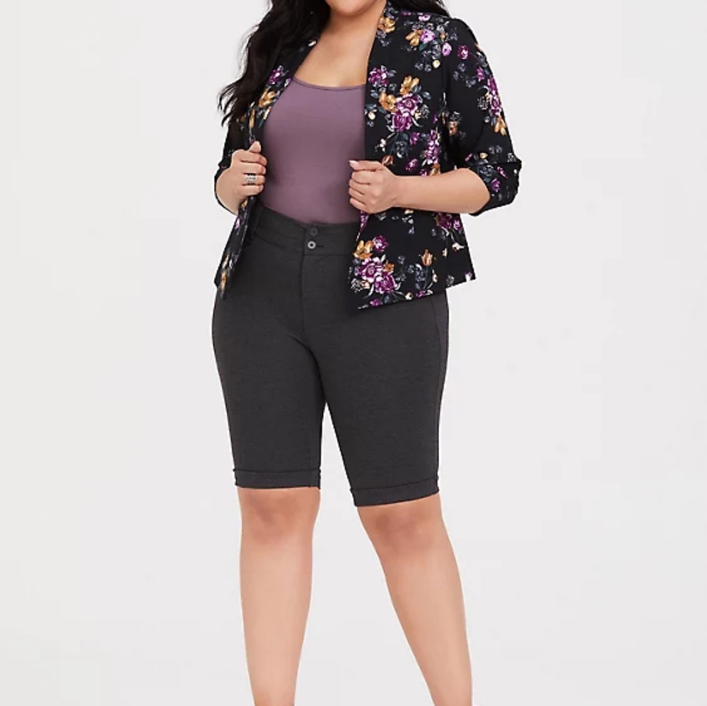 NWOT Torrid Ponte Dress Bermuda Shorts